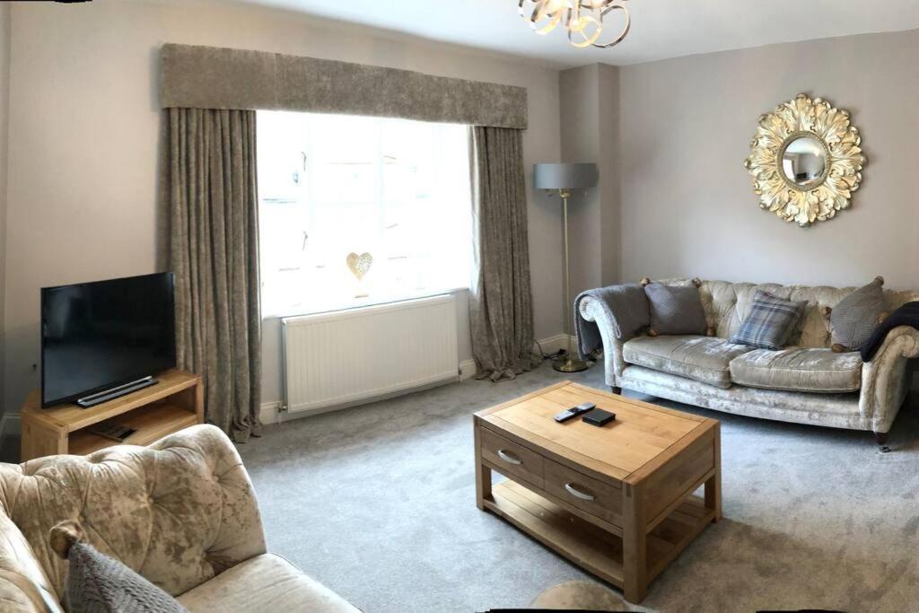 Stunning Apartment In The Heart Of Broadway Broadway  Zewnętrze zdjęcie